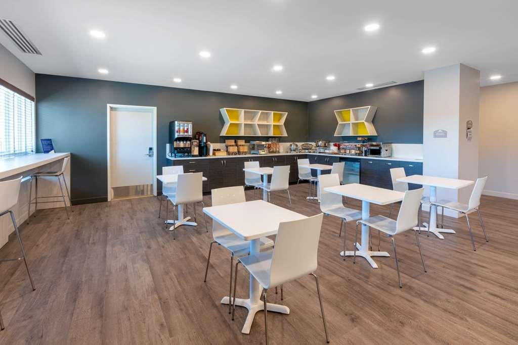 Microtel Inn & Suites By Wyndham Kanata Ottawa West 設備 写真