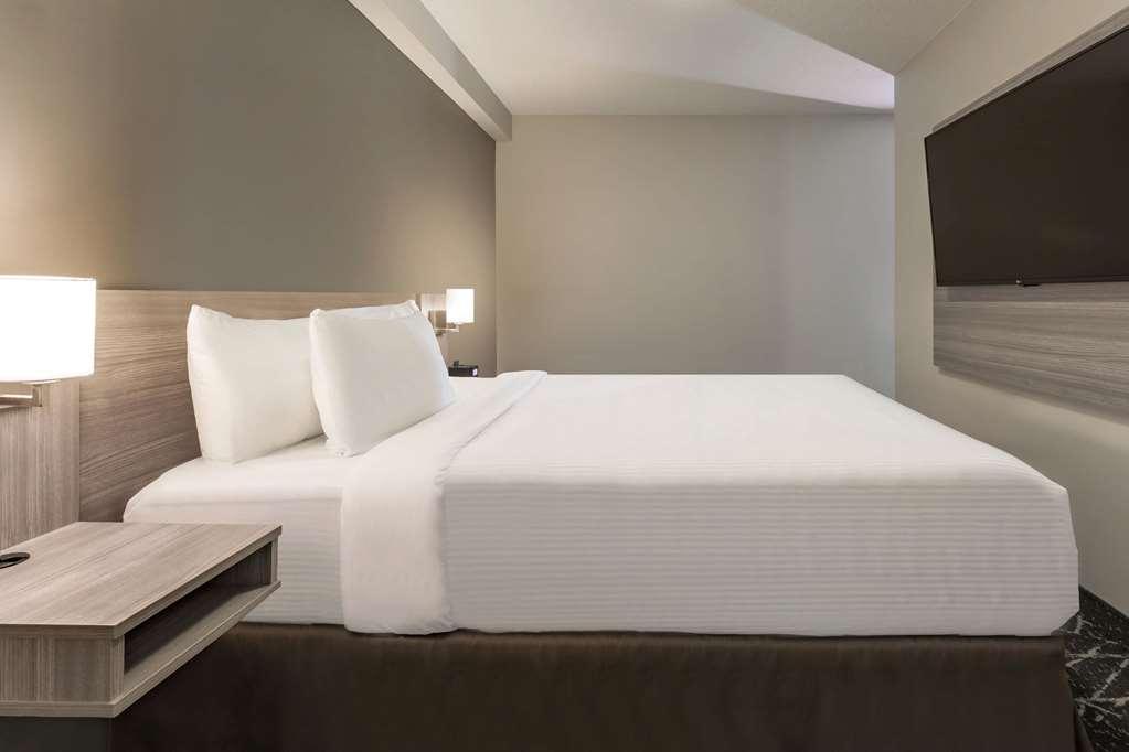 Microtel Inn & Suites By Wyndham Kanata Ottawa West 部屋 写真
