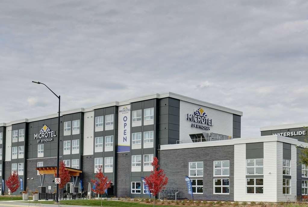 Microtel Inn & Suites By Wyndham Kanata Ottawa West エクステリア 写真