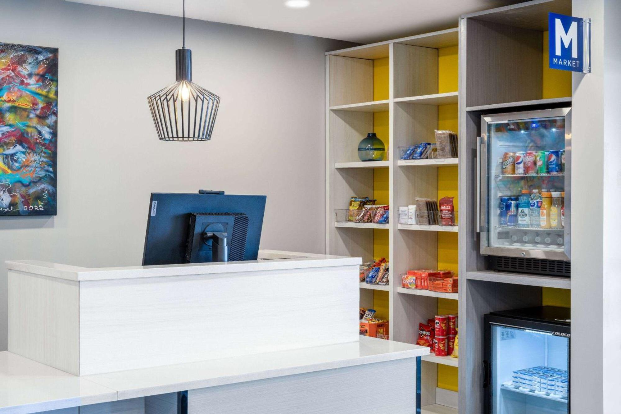 Microtel Inn & Suites By Wyndham Kanata Ottawa West エクステリア 写真